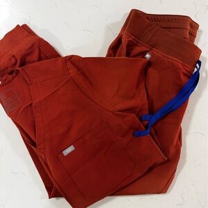 Pre- Figs Scrubs Set size MEDIUM Burnt Orange